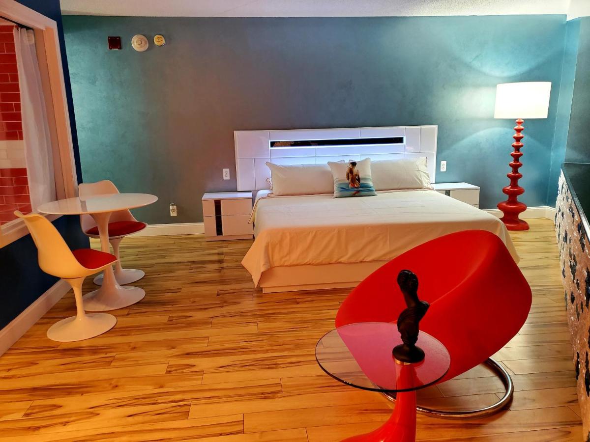 Atlantic Palace On The Boardwalk King Oceanfront Studio Apartment *