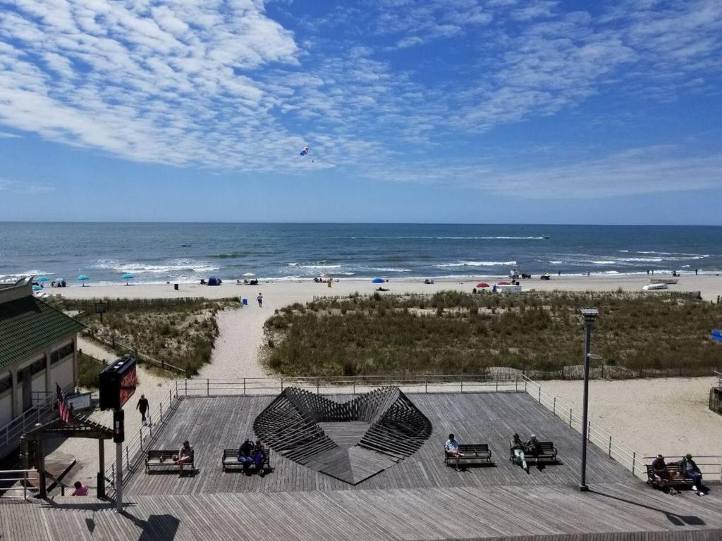 Atlantic Palace On The Boardwalk King Oceanfront Studio *