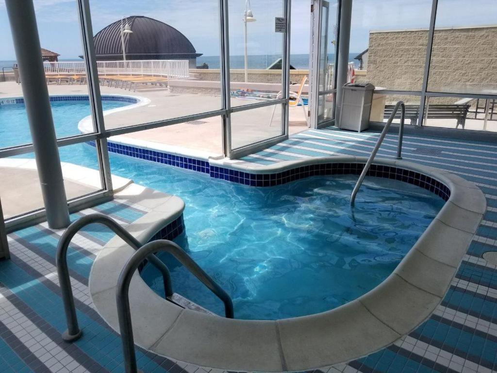Atlantic Palace On The Boardwalk King Oceanfront Studio Atlantic City