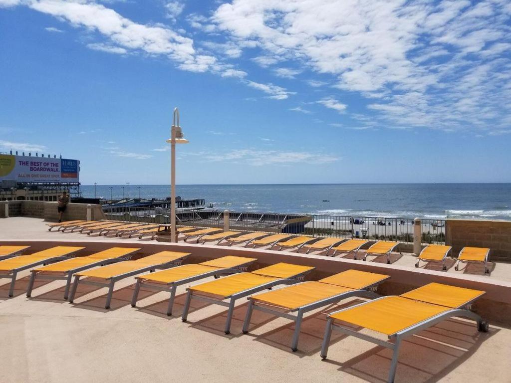 Atlantic Palace On The Boardwalk King Oceanfront Studio Apartment Atlantic City
